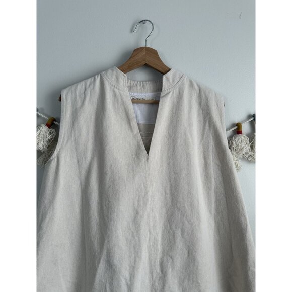 Hackwith Design House Cream V-neck Sleeveless High Low Hem Top Neutral Basics XS - Picture 5 of 9